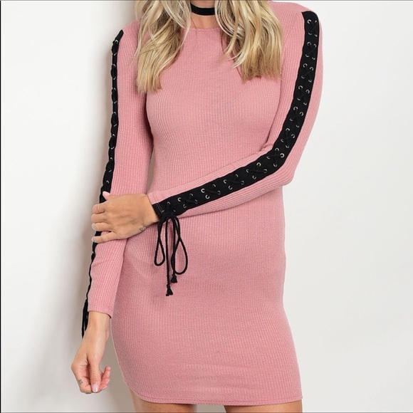 ✨Date Night Mauve W/ Lace Dress✨ - Picture 2 of 4